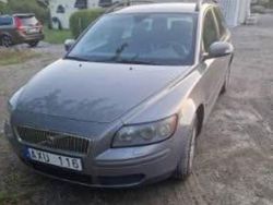 Grå Begagnad 2007 Volvo V50 Kombi | 26 000 kr (Marknadspris)