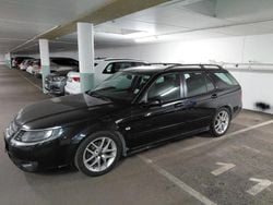 Svart Begagnad 2006 Saab 9-5 Aero Kombi | 20 000 kr (Marknadspris)