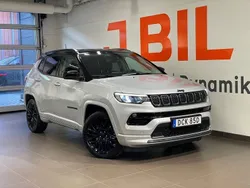 Grå Begagnad 2022 Jeep Compass SUV | 319 900 kr (Bra pris)