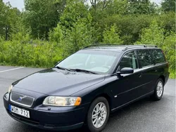 Blå Begagnad 2005 Volvo V70 Business Edition Kombi | 29 500 kr (Marknadspris)