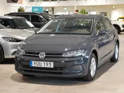 Grå Begagnad 2018 VW Polo Halvkombi | 134 900 kr (Marknadspris)