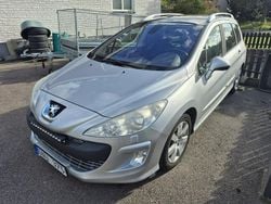 Grå Begagnad 2010 Peugeot 308 Kombi | 35 000 kr (Marknadspris)