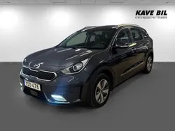 Grå Begagnad 2018 Kia Niro Advance SUV | 159 900 kr (Marknadspris)