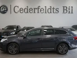 Mörkgrå Begagnad 2017 Toyota Avensis Kombi | 158 900 kr (Marknadspris)