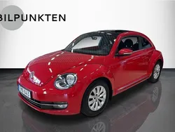 Röd Begagnad 2014 VW Beetle Halvkombi | 119 900 kr (Marknadspris)