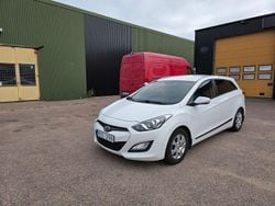 Vit Begagnad 2013 Hyundai i30 Kombi | 69 900 kr (Marknadspris)