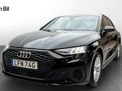 Svart Begagnad 2023 Audi A3 Sportback Proline Halvkombi | 229 000 kr (Bra pris)