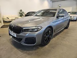 Blå Begagnad 2021 BMW 530e M Sport Sedan | 379 900 kr (Marknadspris)