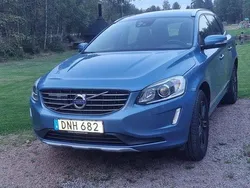 Blå Begagnad 2017 Volvo XC60 Standard SUV | 204 999 kr (Superpris)