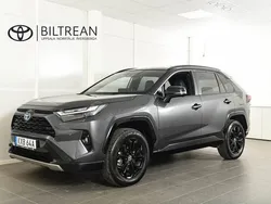 Grå Begagnad 2023 Toyota RAV4 Hybrid Style SUV | 464 900 kr (Marknadspris)