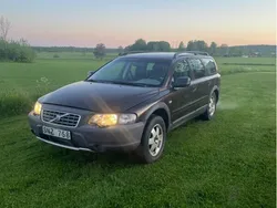 Brun Begagnad 2001 Volvo XC70 SUV | 15 500 kr (Bra pris)