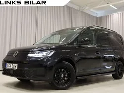 Svart (svart metallic) Begagnad 2022 VW Caddy Maxi Black Edition Minibuss | 379 900 kr (Dyr)
