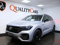 Silver Begagnad 2018 VW Touareg R-line SUV | 519 000 kr (Marknadspris)