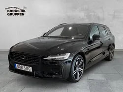 Svart Begagnad 2022 Volvo V60 R-Design Kombi | 349 000 kr (Marknadspris)