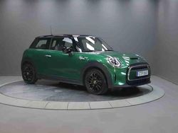 Grön Begagnad 2023 Mini Cooper SE Halvkombi | 229 000 kr
