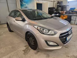 Ljusbrun Begagnad 2015 Hyundai i30 Eco Halvkombi | 59 900 kr