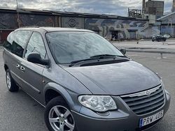 Begagnad 2006 Chrysler Voyager Minibuss | 44 900 kr