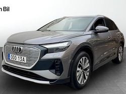 Tyfongrå metallic Begagnad 2022 Audi Q4 e-tron Advanced Plus SUV | 384 000 kr (Marknadspris)