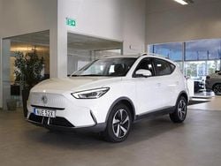 Vit Begagnad 2022 MG ZS Luxury Sedan | 229 900 kr (Bra pris)