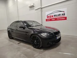 Svart Begagnad 2006 BMW 330 Comfort Edition Sedan | 104 900 kr (Marknadspris)