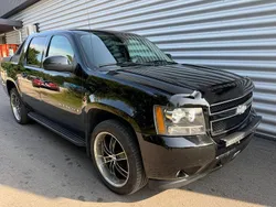 Svart Begagnad 2009 Chevrolet Avalanche Van | 149 000 kr