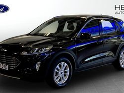 Svart (black) Begagnad 2022 Ford Kuga Titanium SUV | 244 900 kr (Marknadspris)