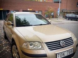 Brun Begagnad 2003 VW Passat Comfortline Kombi | 13 000 kr (Bra pris)