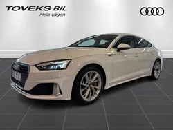 Vit (ibisvit) Begagnad 2022 Audi A5 Sportback Advanced Halvkombi | 339 000 kr (Bra pris)