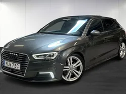 Grå (grey) Begagnad 2020 Audi A3 e-tron S-Line Halvkombi | 230 000 kr