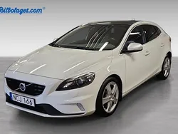 Vit Begagnad 2016 Volvo V40 R-Design Kombi | 139 900 kr (Marknadspris)