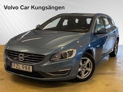 Blå Begagnad 2015 Volvo V60 Business Edition Kombi | 159 900 kr (Marknadspris)