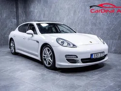 Vit Begagnad 2012 Porsche Panamera Sedan | 289 800 kr