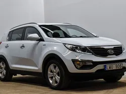 Vit Begagnad 2011 Kia Sportage EX SUV | 98 800 kr (Marknadspris)