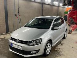 Silver Begagnad 2010 VW Polo Halvkombi | 45 000 kr (Marknadspris)