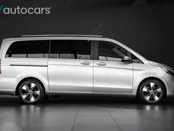 Silver Begagnad 2022 Mercedes V300 Minibuss | 648 750 kr (Marknadspris)