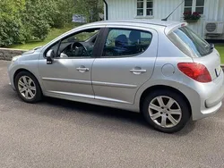 Grå Begagnad 2007 Peugeot 207 Sport Halvkombi | 15 000 kr (Superpris)