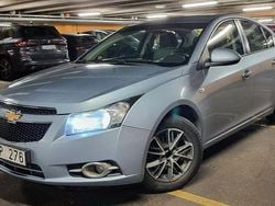 Blå Begagnad 2010 Chevrolet Cruze Sedan | 34 000 kr