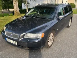 Grå Begagnad 2006 Volvo V70 Kinetic Kombi | 12 000 kr (Superpris)