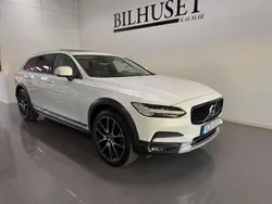 Vit Begagnad 2017 Volvo V90 CC Inscription Kombi | 369 900 kr (Lite dyr)
