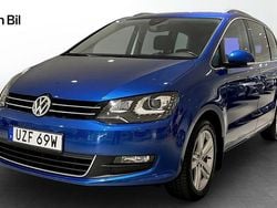 Blå Begagnad 2019 VW Sharan Comfortline Minibuss | 339 900 kr (Lite dyr)