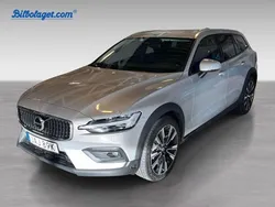 Begagnad 2023 Volvo V60 CC Kombi | 444 900 kr (Dyr)