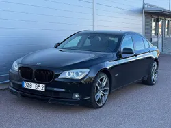 Svart Begagnad 2011 BMW 730 Sedan | 134 900 kr