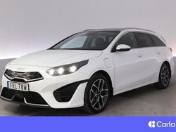 Vit Begagnad 2022 Kia Ceed 2 Kombi | 239 900 kr (Marknadspris)