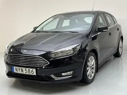 Svart Begagnad 2016 Ford Focus Titanium | 74 800 kr (Marknadspris)