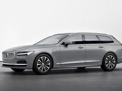 Grå Ny 2025 Volvo V90 Core Kombi | 499 900 kr (Bra pris)