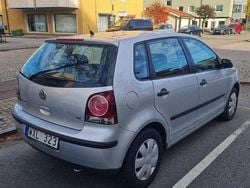 Silver Begagnad 2006 VW Polo Trendline Halvkombi | 25 000 kr (Lite dyr)