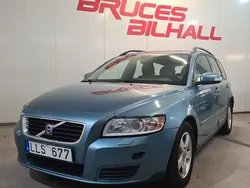 Blå Begagnad 2007 Volvo V50 Kinetic Kombi | 54 900 kr (Marknadspris)