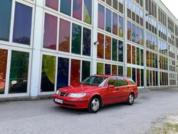Röd Begagnad 2002 Saab 9-5 Linear Kombi | 19 900 kr (Marknadspris)
