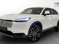 Vit (white) Ny 2025 Honda HR-V Elegance SUV | 348 800 kr (Marknadspris)