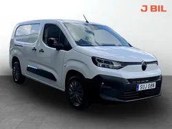Vit (vit kaolin) Ny 2025 Citroën Berlingo Business Class Minibuss | 349 875 kr (Bra pris)